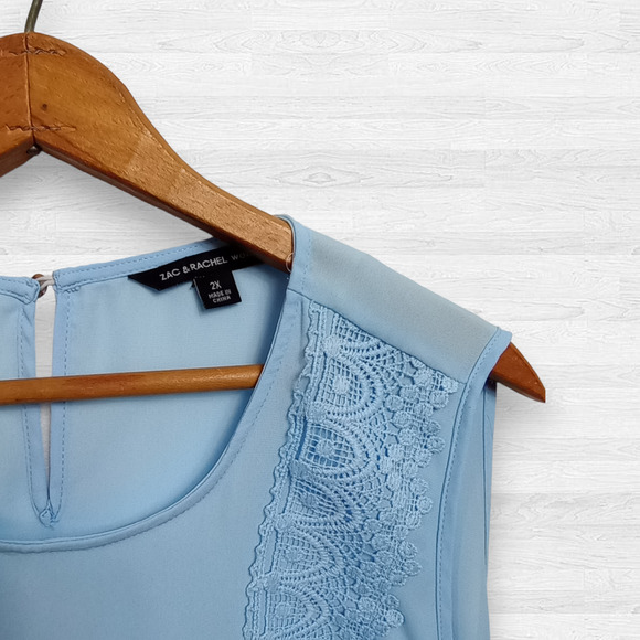 Zac & Rachel Woman Chambray Blue Crochet Detail Sleeveless Sheer Top Size 2X NEW - Picture 5 of 7